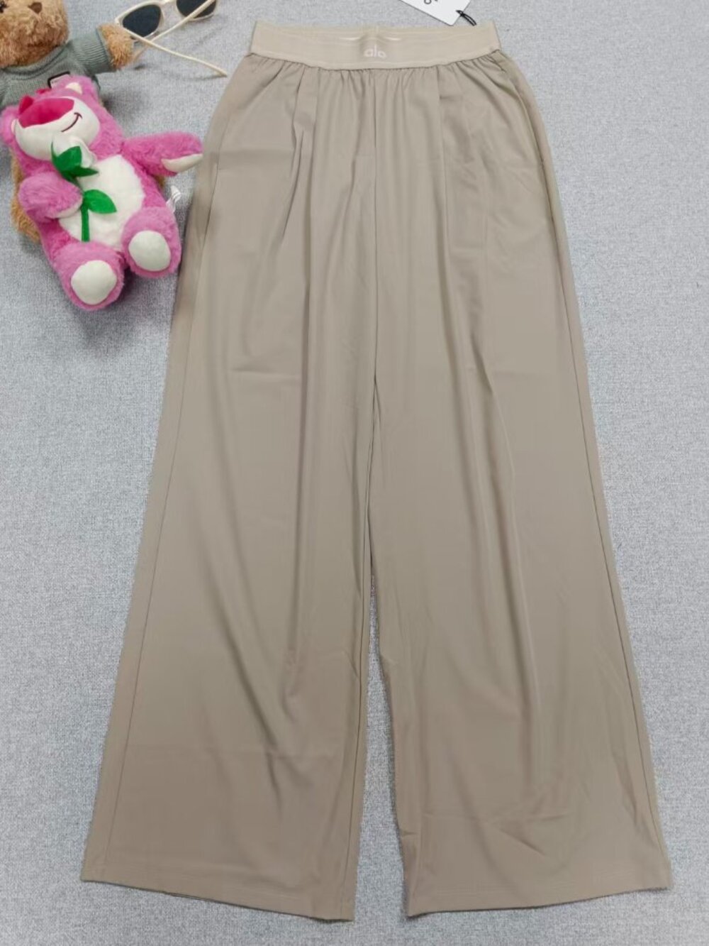 Gravel ALO Yoga Suit Up Trouser💕Wide Leg Pants Athleisure Versatile🧚‍♂️Regular - Picture 2 of 9